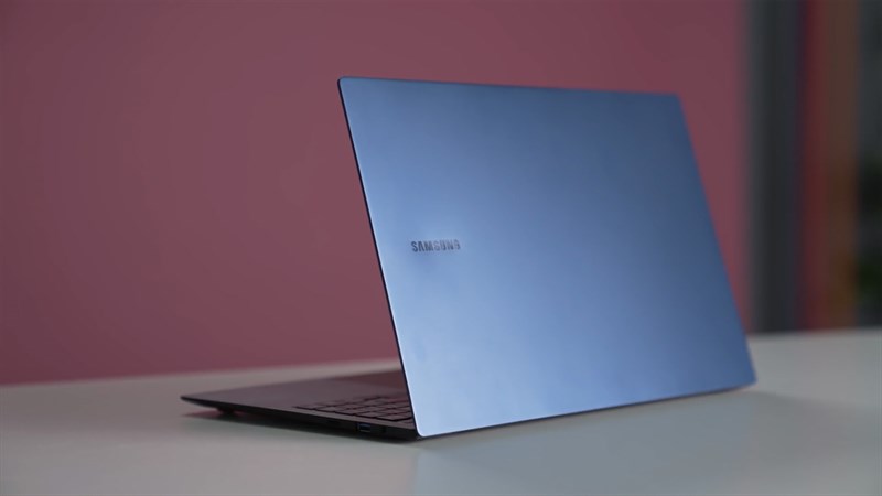 Samsung Galaxy Book Pro has a simple back design with black as the main color.